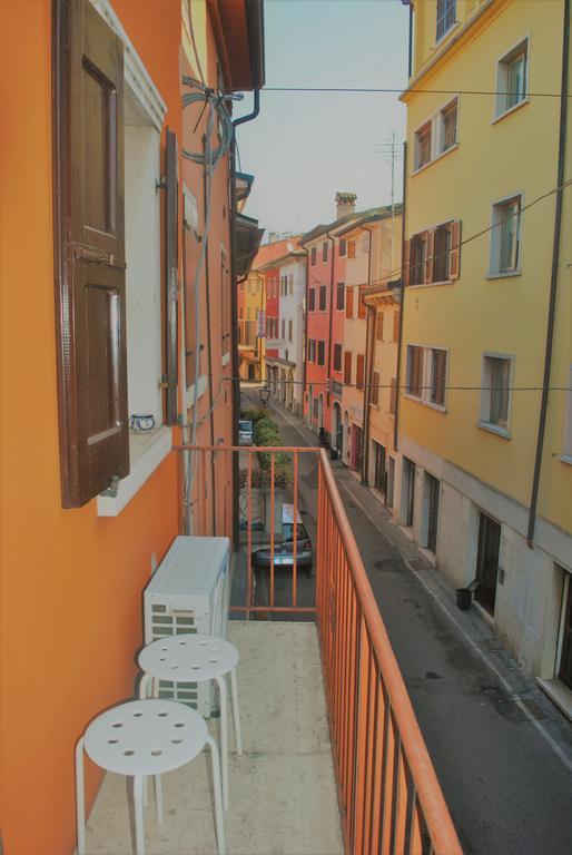 Appartamenti Del Borgo ガルダ エクステリア 写真